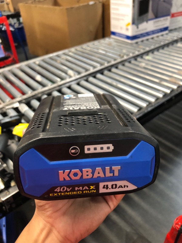 Photo 2 of [NONREFUNDABLE, FOR PARTS/ READ NOTES]
Kobalt 40-Volt 4-Amps 4.0ah Rechargeable Lithium Ion (Li-Ion) Cordless Power Equipment Battery