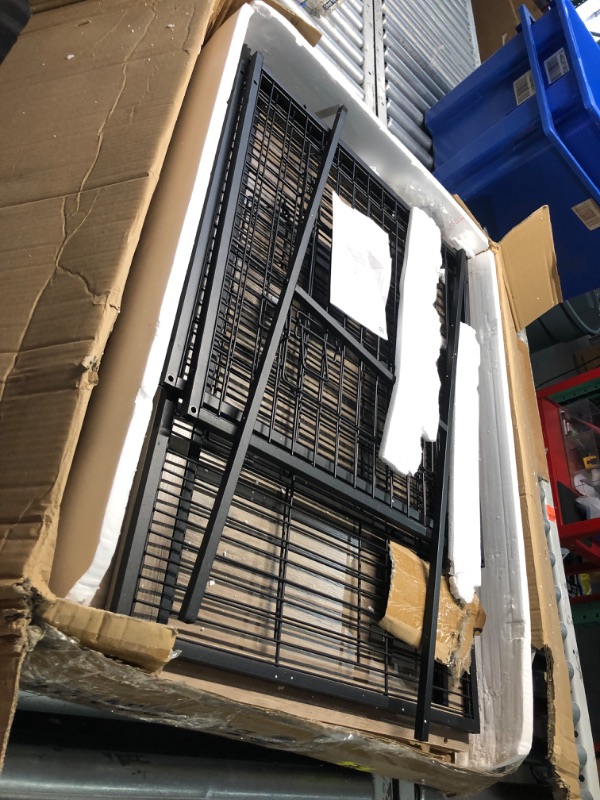 Photo 1 of ***USED - LIKELY MISSING PARTS - UNABLE TO VERIFY FUNCTIONALITY***
HOOBRO Dog Crate Furniture, 38.6" Large Dog Kennel Indoor, Wooden Dog Crate with Pull-Out Tray, Double Doors Dog House, Modern Side End Table for Small/Medium/Large Dog, Greige BG982GW03