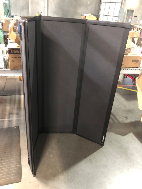 Photo 10 of ***USED - MAJOR DAMAGE - SEE COMMENTS***
BAK by RealTruck BAKFlip MX4 Hard Folding Truck Bed Tonneau Cover | 448339 | Compatible with 2021 - 2023 Ford F-150 (incl. Raptor/Lightning) 5' 7" Bed (67.1")