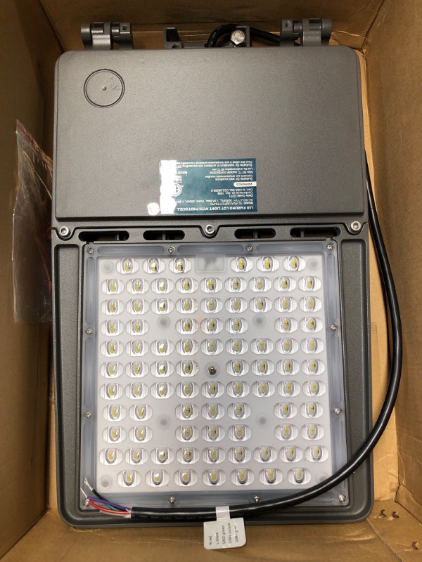 Photo 2 of (READ FULL POST) (SINGLE) 240W LED Parking Lot Light (36000LM Eqv 1000W HID/HPS) 5000K SlipFitter Mount LED Pole Light with Dusk to Dawn, Outdoor Area Lighting (Coverage: 66~88Ft at Height:30~40Ft)