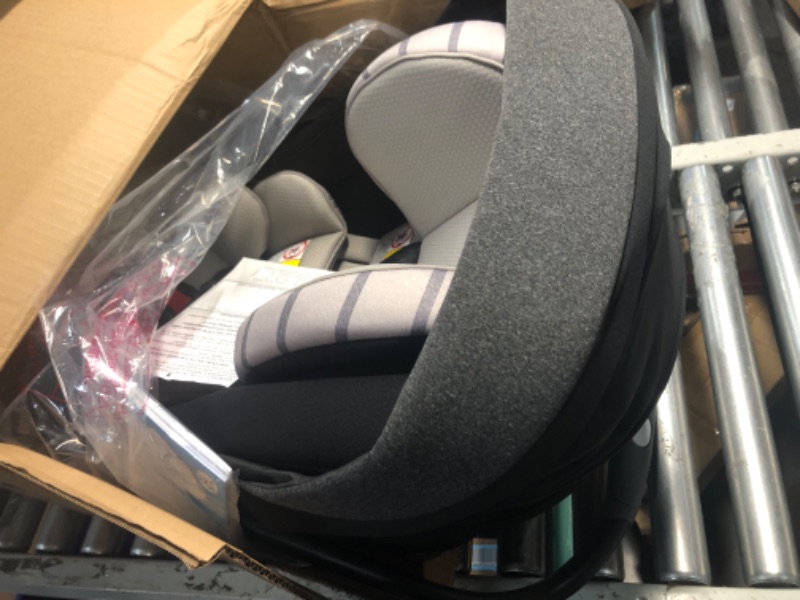 Photo 3 of (MANUFACTURED: 3/4/2024) Graco SnugRide SnugFit 35 DLX Infant Car Seat, Maison