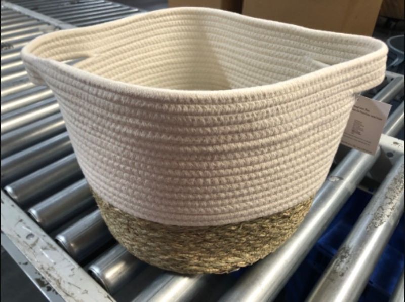 Photo 2 of allen + roth Rope and sea grass (12-in W x 9.5-in H x 12-in D) Beige and Natural Sea Grass Basket
