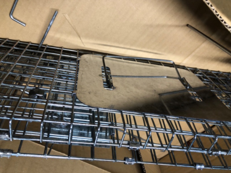 Photo 4 of *USED READ NOTES*Live Animal Trap Cage, Foldable Heavy Duty Humane Rat Trap for Indoor and Outdoor, Large Metal Mouse Trap for Squirrel Gopher Chipmunk Mice Raccoon, Easy to Catch and Release 23"x7"x8" Large 23"x7"x8"