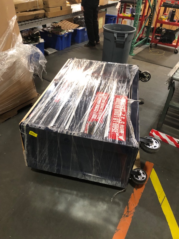 Photo 1 of **dents on top corner see pics** CRAFTSMAN 2000 Series 51.2-in L x 37.5-in H 8-Drawers Rolling Midnight Blue Wood Work Bench
