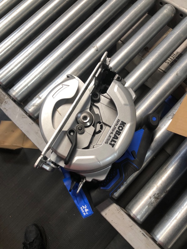 Photo 3 of **blade mount broken** Kobalt Next-Gen 24-volt 6-1/2-in Brushless Cordless Circular Saw (Bare Tool) kobalt  #KCS 124B-03 #4913883