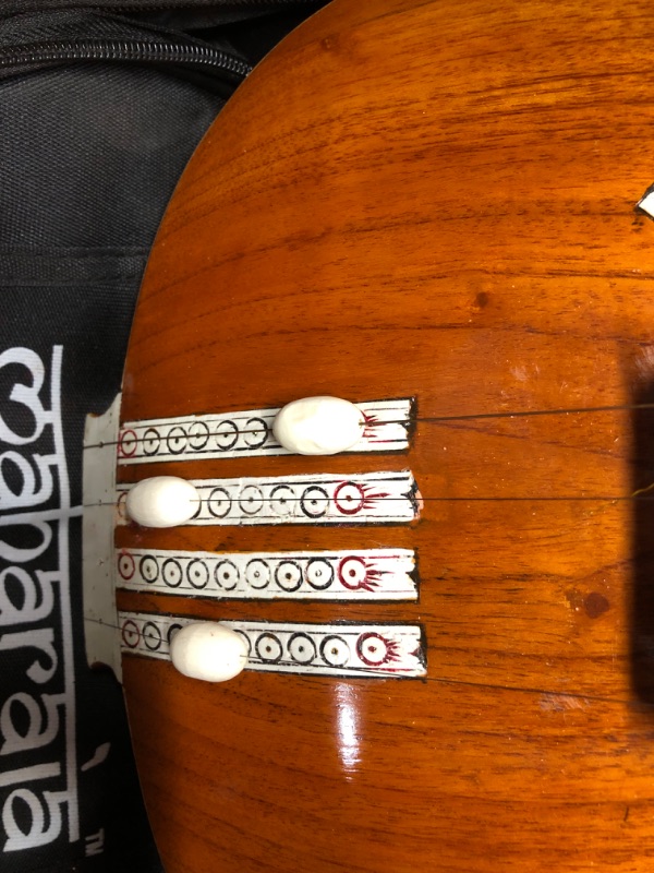 Photo 3 of **DAMAGE** MAHARAJA Instrumental Tanpura, 4 Strings, Flat Tumba, Amazing Acoustics, Tambura/Tanpuri/Tanpura/Tamburi (PDI-II) *1 string damaged, may be fixable*