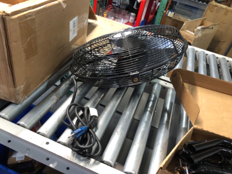 Photo 4 of ***USED - LIKELY MISSING PARTS - UNABLE TO VERIFY FUNCITONALITY***
Air King 9219 - 18" 1/6 HP Floor Fan with Roll-About Stand