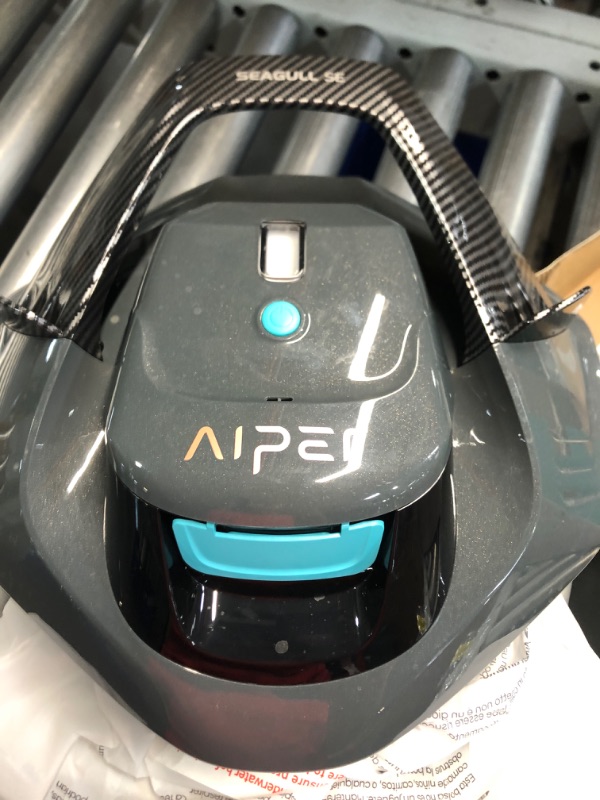 Photo 1 of (see all images)AIPER Seagull SE Cordless Robotic Pool Cleaner, Pool Vacuum with Dual-Drive Motors