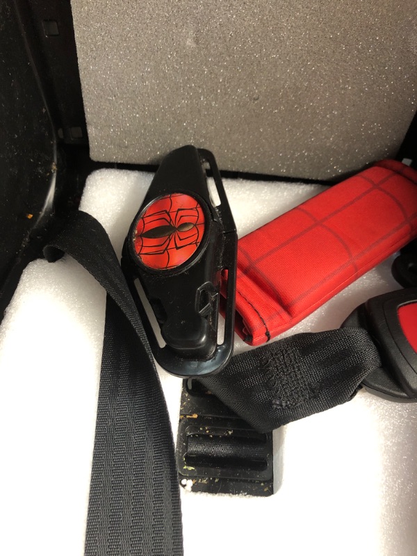 Photo 5 of ***HEAVILY USED AND DIRTY - SEE PICTURES - LIKELY MISSING PARTS***
KidsEmbrace Marvel Spider-Man 2-in-1 Forward-Facing Booster Car Seat LATCH | 5-Point Harness Booster 22-65lbs converts to Belt-Positioning Booster 40-100lbs | Adjustable