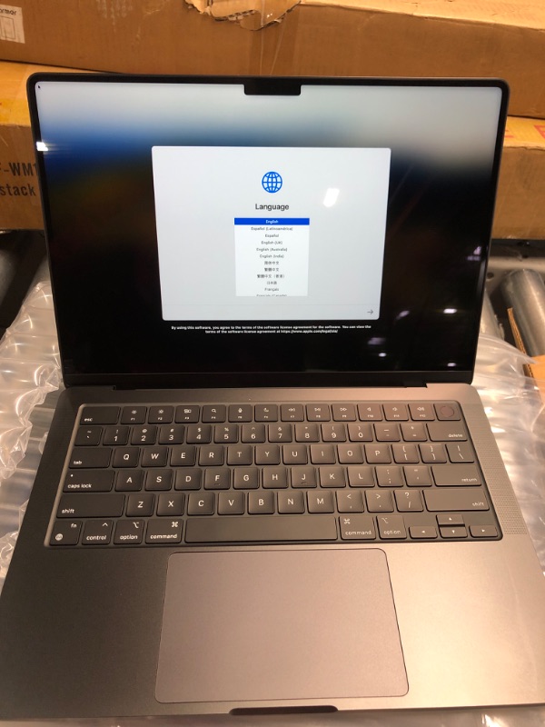 Photo 1 of Apple 2023 MacBook Pro Laptop M3 Pro chip with 11?core CPU, 14?core GPU: 14.2-inch Liquid Retina XDR Display, 18GB Unified Memory, 512GB SSD Storage. Works with iPhone/iPad; Space Black Apple M3 Pro Chip 512GB Space Black Without AppleCare+