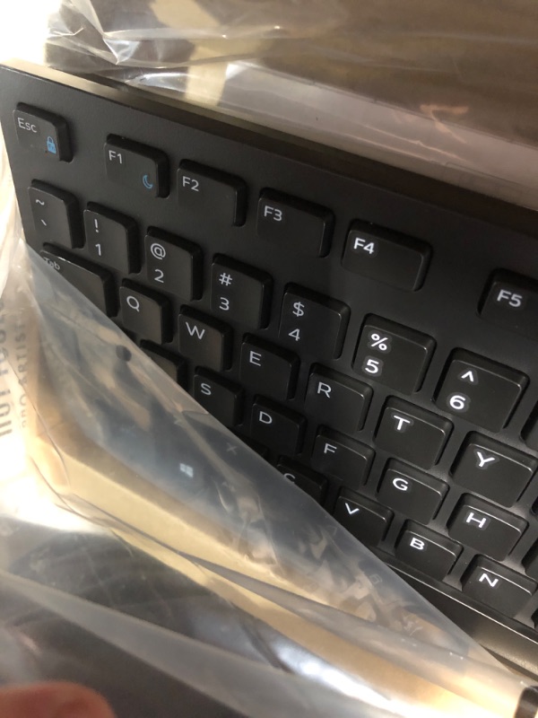 Photo 3 of Amazon Basics Low-Profile Wired USB Keyboard with US Layout (QWERTY), Matte Black