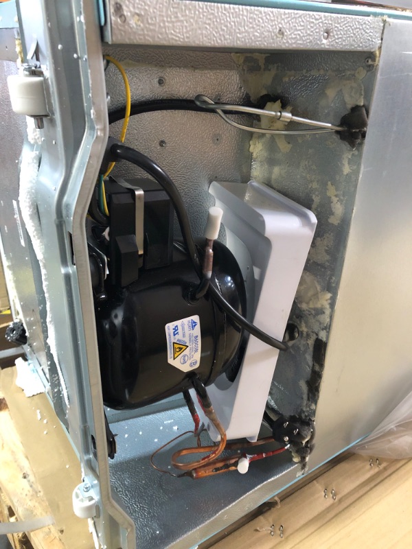 Photo 1 of Galanz GLR74BBER12 Retro Refrigerator with Bottom Mount Freezer Frost Free, Dual Door Fridge, Adjustable Electrical Thermostat Control, 7.4 Cu Ft, Blue Blue 7.4 cu ft Refrigerator