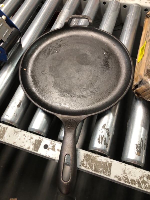 Photo 2 of **DIRTY** Victoria 12-Inch Cast-Iron Comal Pizza Pan with a Long Handle and a Loop Handle, Preseasoned with Flaxseed Oil, Made in Colombia 12 Inch