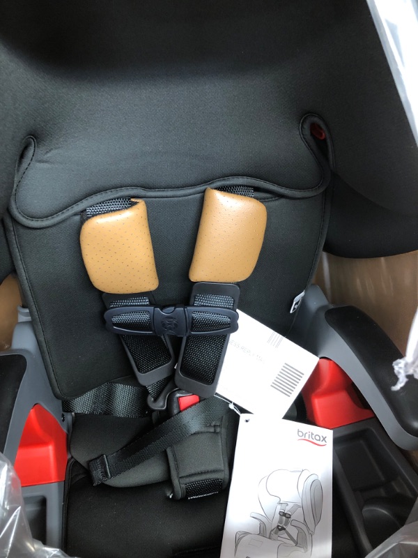 Photo 2 of (see all images)Britax Grow with You ClickTight Harness-2-Booster Car Seat, Cool Flow Gray