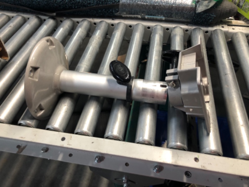 Photo 1 of ***USED - LIKELY MISSING PARTS - UNABLE TO VERIFY FUNCTIONALITY***
Attwood 2385400 Swivl-Eze Adjustable-Height Boat Seat Pedestal 14-Inch to 20-Inch