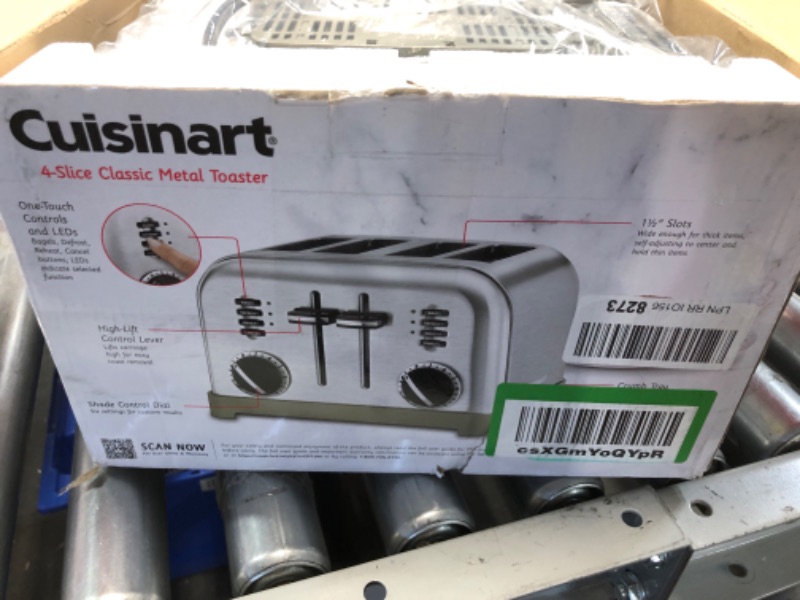 Photo 3 of ***NON REFUNDABLE******PARTS ONLY*****READ NOTES**Cuisinart CPT-180P1 Metal Classic 4-Slice Toaster, Brushed Stainless Brushed Stainless 4 Slice-New Toaster