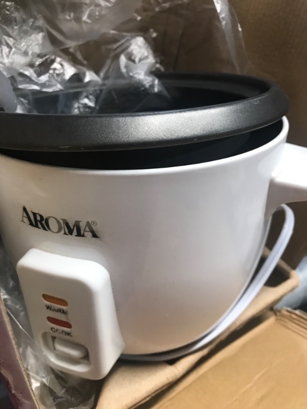 Photo 2 of ***SEE NOTES*** Aroma Housewares 8-Cup (Cooked) (4-Cup UNCOOKED) Cool Touch Rice Cooker (ARC-914S)