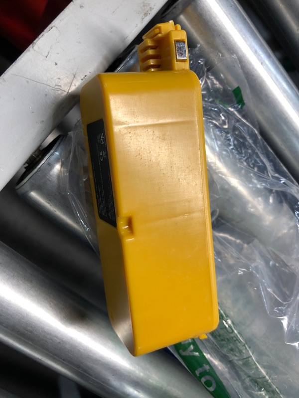 Photo 1 of TREE.NB 4000mAh 14.4V NI-MH Battery Replacement for iRobot Roomba 400 Series 4000 4100 4105 4130 4188 4210 4220 4260 4296 400 405 410 415 416 418 4170 Vacuum-Cleaner & iRobot-Roomba Floor 400 Series
