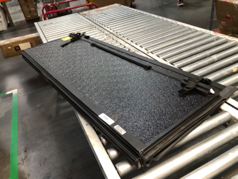 Photo 5 of ***USED - NO PACKAGING - FOR UNKNOWN MAKE AND MODEL - SEE PICTURES***
Gator Covers Gator EFX Hard Tri-Fold Truck Bed Tonneau Cover, 60.5"