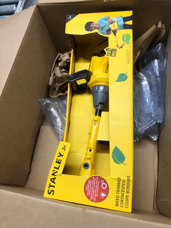 Photo 2 of Red Toolbox USA ?Stanley Jr. Battery Operated Toy Weed Trimmer