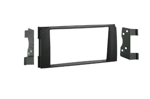 Photo 1 of Metra 95-8210 Double DIN Installation Kit for 2003-2007 Toyota 4Runner Limited, without Factory Navigation,black Standard Packaging