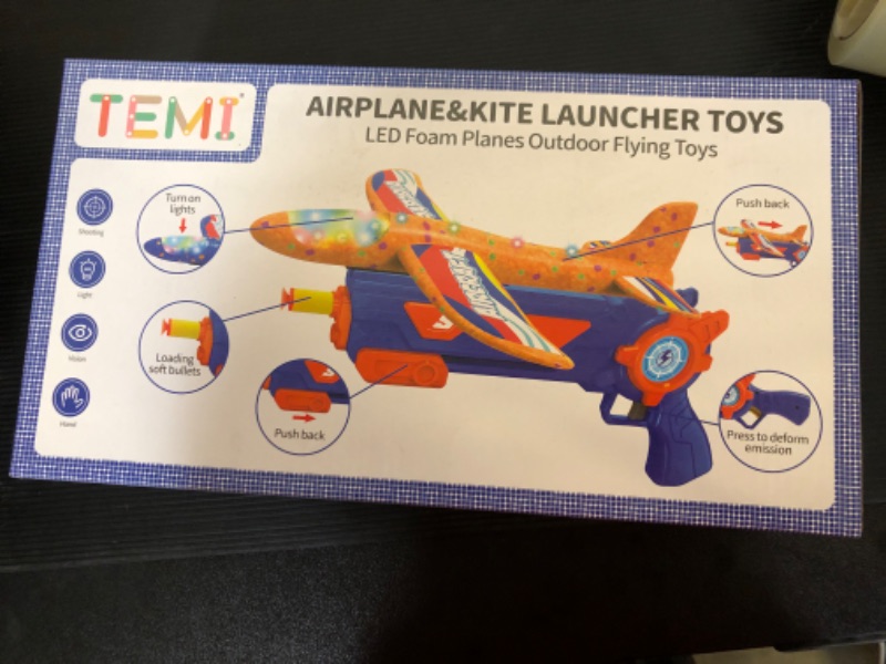 Photo 2 of Temi Airplane & Kite Launcher Toys - 2pc