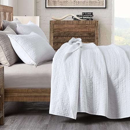 Photo 1 of HORIMOTE HOME Quilt Set Queen Size White, Classic Geometric Spots Stitched Pattern, Stone-Washed Microfiber Chic Rustic Look, Ultra Soft Lightweight Quilted Bedspread for All Season, 3 Pieces