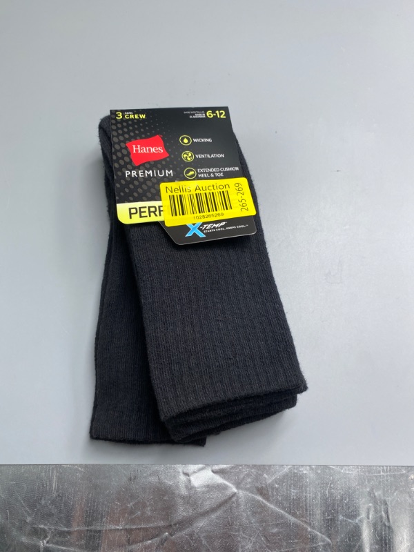 Photo 3 of Size 6-12 Men's Hanes Premium Performance Cushioned Crew Socks 6pk