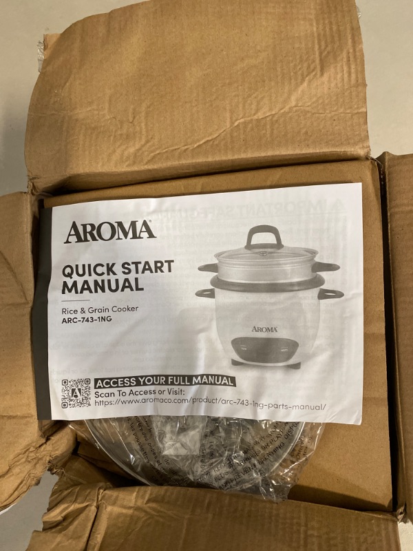 Photo 2 of Aroma® 6-Cup (Cooked) / 1.5Qt. Rice & Grain Cooker White New ARC-743-1NG