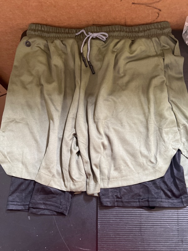 Photo 1 of mens short size large 