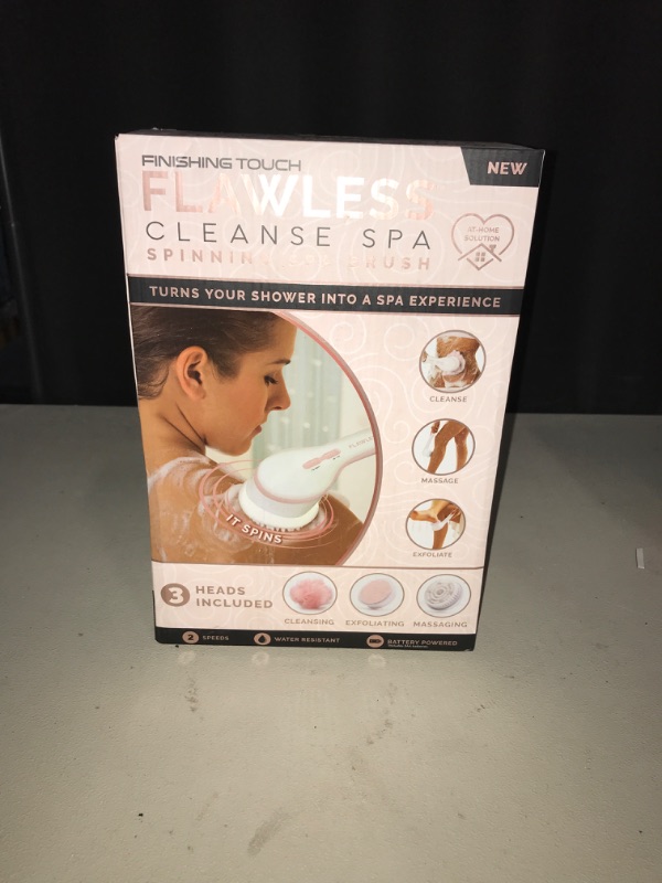 Photo 5 of Finishing Touch Flawless Cleanse Spa Spinning Body Brush and, Shower Wand, 1 Count