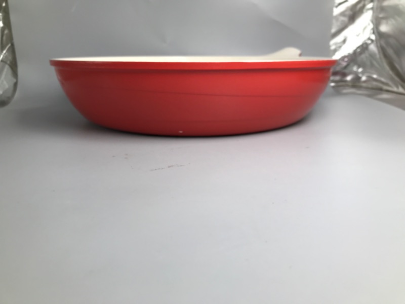 Photo 3 of Detachable Ceramic Non-stick Pan with Resin Handle (12"RED)