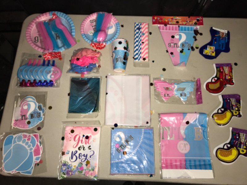 Photo 1 of 22 Piece Gender Reveal Party Tableware Set