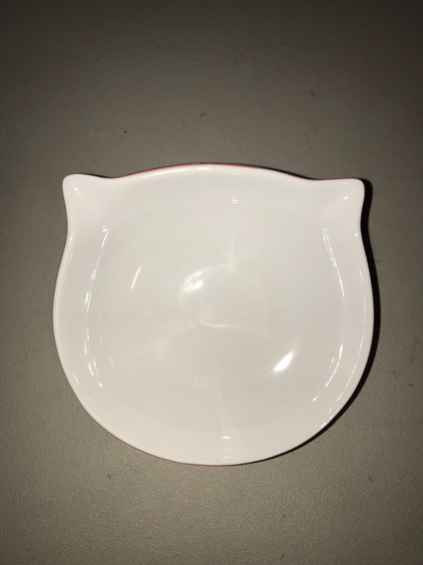 Photo 1 of ViviPet Raised Ceramic Cat Food Q Bowl Dish, Tilt Angle Protect Cat's Spine, Stress for Cat