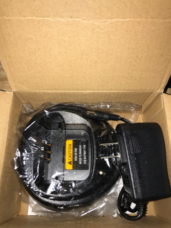 Photo 3 of PMLN5398 Rapid Charger for Motorola Radio CP185 EP350 CP185 CP100D CP476 CP477 CP1300 CP1600 CP1660 P140 P145 P160 PMNN4476A PMNN4081AR PMNN4080 PMLN5228A
