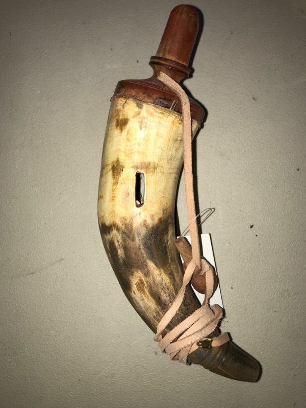 Photo 2 of SZCO Supplies Powder Horn Knife Stand