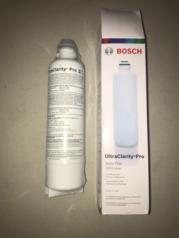 Photo 2 of Bosch 11032531 Genuine OEM UltraClarity® Pro Water Filter Cartridge (White) for Bosch Refrigerators