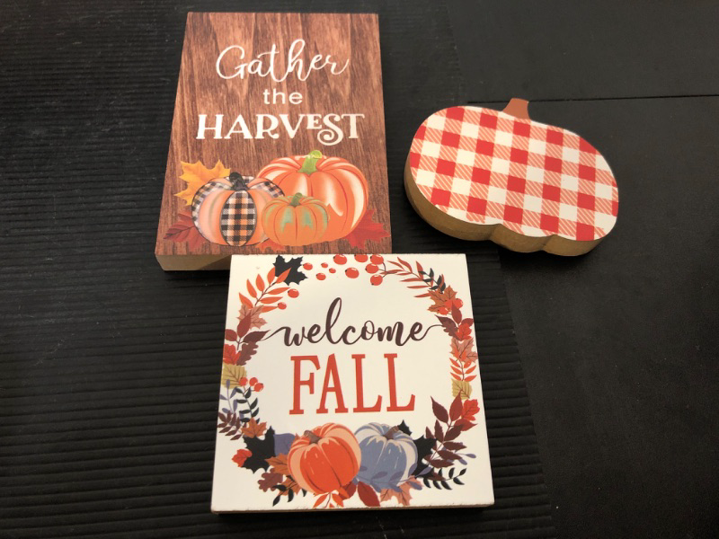 Photo 1 of  3 Pieces Fall Wooden Signs Welcome Fall Tabletop Signs Mini size 