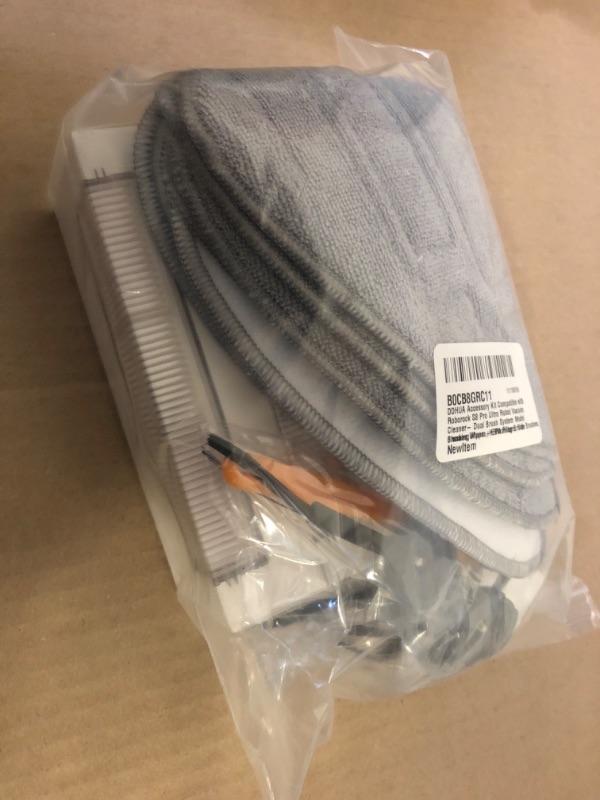 Photo 1 of Accessory Kit Compatible with Roborock S8 Pro Ultra Robot Vacuum Cleaner- 1*Dual Brush System Model Brushes, 4*HEPA Filters, 4*Side Brushes, 4*Cleaning Mops?+1 Cleaning Brush ?S8 1+4+4+4?