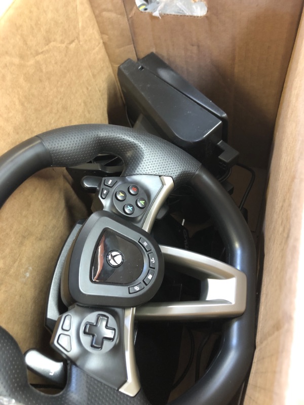 Photo 2 of Racing Wheel with force feedback and racing pedals (Compatible with XBOX