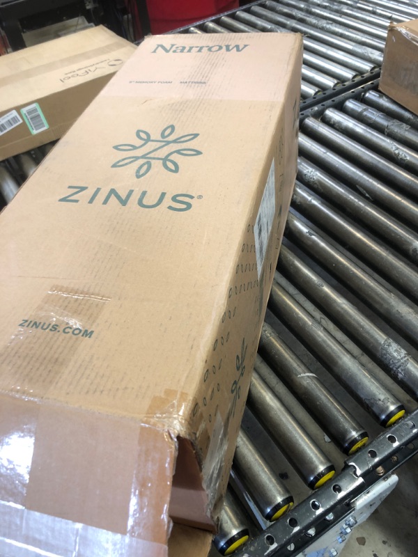 Photo 3 of ZINUS 5 Inch Youth Memory Foam Mattress / Kids’ Room & Bunk Bed Mattress, Narrow Twin White Narrow Twin Mattress
