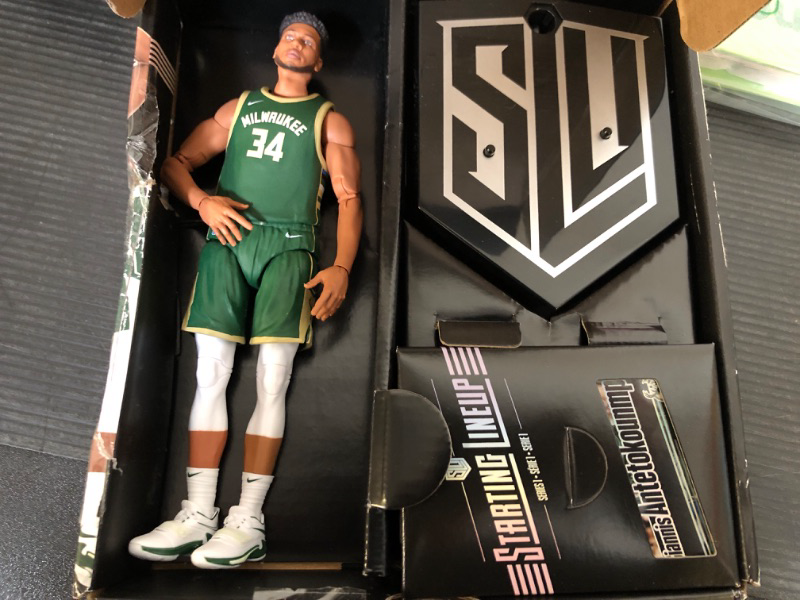 Photo 1 of 2022 Hasbro Starting Lineup 1 NBA Milwaukee Bucks Giannis Antetokounmpo Figure
