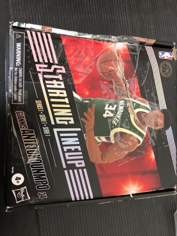 Photo 2 of 2022 Hasbro Starting Lineup 1 NBA Milwaukee Bucks Giannis Antetokounmpo Figure
