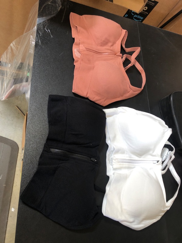 Photo 1 of 3 pack 2xl sportsbra 