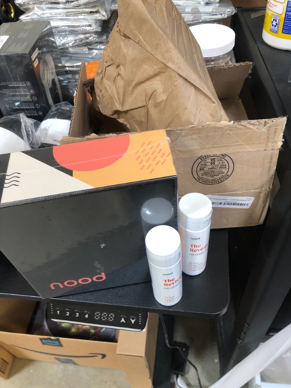 Photo 2 of NEW Flasher 2.0 Kit by Nood: Complete Hair Removal for Men and Women with Flasher 2.0, Revealer Exfoliant and Reviver Aloe | Pain-free and Permanent Results, Safe for Whole Body Treatment
factory sealed