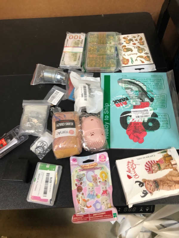 Photo 1 of 18 piece bag lot