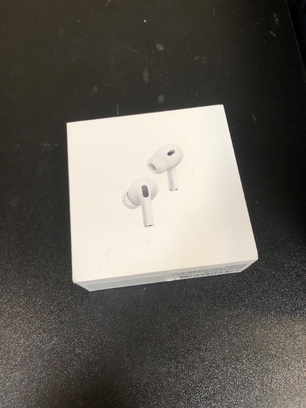 Photo 2 of Apple AirPods Pro (2nd Generation) Wireless Ear Buds with USB-C Charging, Up to 2X More Active Noise Cancelling Bluetooth Headphones, Transparency Mode, Adaptive Audio, Personalized Spatial Audio USB-C Without AppleCare+
factory sealed 