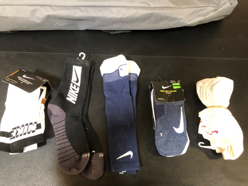 Photo 1 of Bundle Lot Nike Youth Socks 5 Pairs