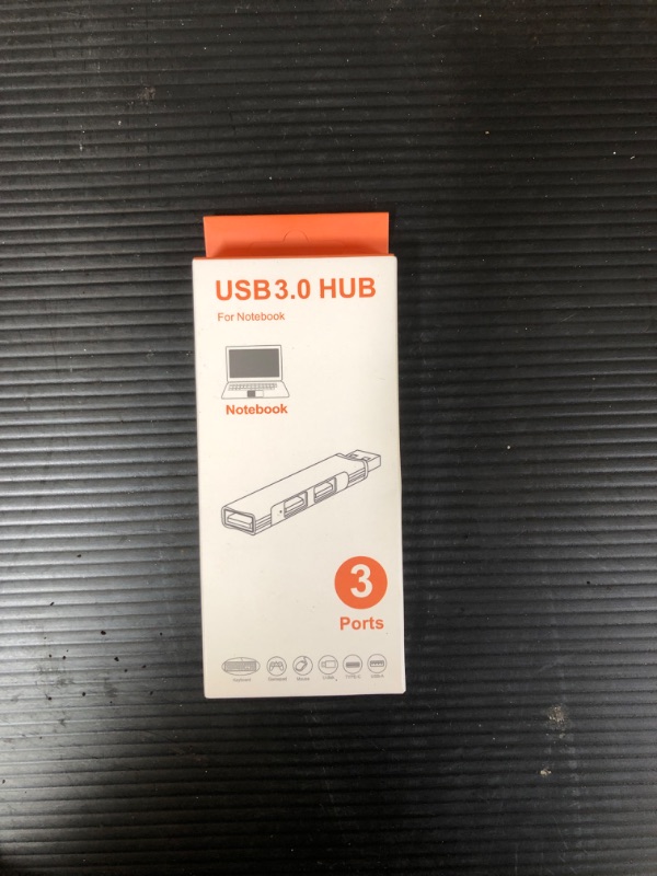 Photo 2 of UDEE USB 3.0 HUB Splitter,3-Port Mini USB Hub Small HUB Easy to Carry,Suitable for PC/PS/MAC/Laptop/TV