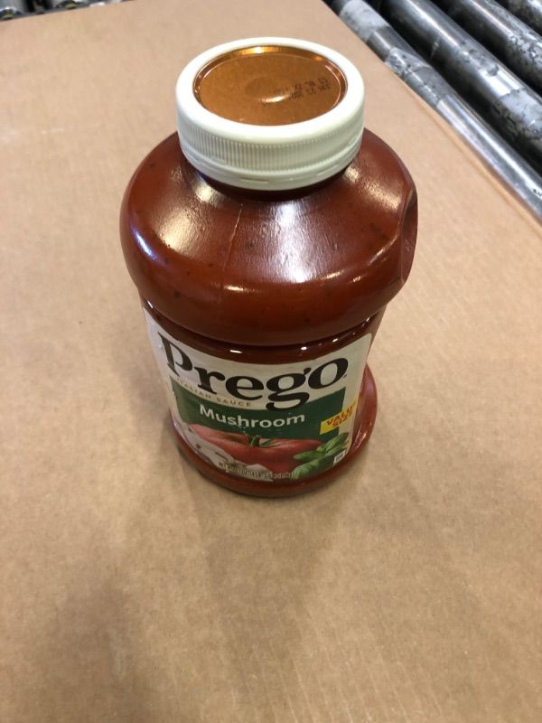 Photo 1 of Prego Fresh Mushroom Pasta Sauce, 67 Oz Jar 